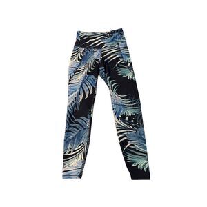 Old Navy Women's High-Waisted Leggings S Tropical Leaf Activewear